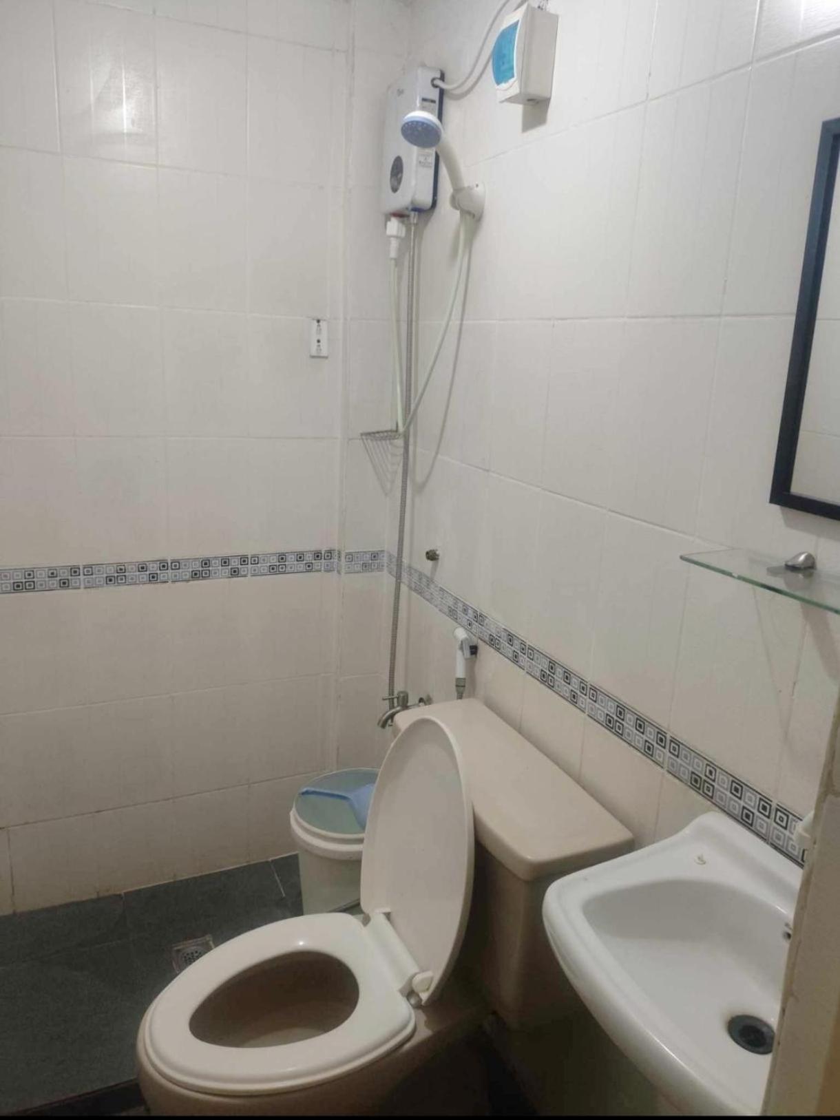 Bed And Brewhouse Sucat Bed & Breakfast Paranaque City Екстериор снимка